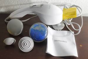 lot 91 image: HOMEDICS HOT &amp COLD VIBRATION BODY MASSAGER HHP-256HJ WITH ACCESSORIES &amp MANUAL&nbsp