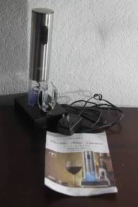 lot 101 image: SECURA ELECTRIC WINE OPENERKP1-36N2 WITH MANUAL&nbsp