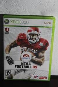 lot 102 image: XBOX 360 LIVE EA SPORTS NCAA FOOTBALL 09 VIDEO GAME&nbsp