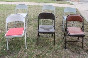 lot 59 image: TOTAL OF 6 ASSORTED BRAND METAL FOLDING CHAIRS&nbsp