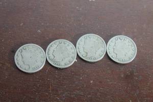 lot 49 image: TOTAL OF 4 -1912&nbsp LIBERTY HEAD V NICKELS&nbsp