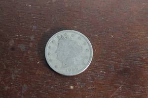 lot 46 image: 1909 LIBERTY HEAD V NICKEL&nbsp