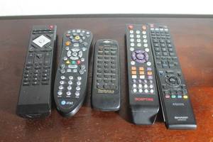 lot 28 image: TOTAL OF 5 ASSORTED BRAND REMOTES - VIZIO , AT&ampT , TECHNICS, SCEPTRE, AQUOS&nbsp