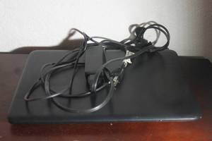 lot 19 image: HP TPN-C126 LAPTOP WITH POWER ADAPTER  NEED WORK SEE PICS
