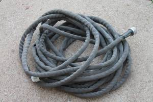 lot 13 image: ZERO G FABRIC-STYLE GARDEN HOSE&nbsp