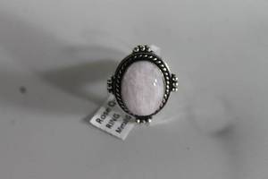 lot 26 image: GERMAN SILVER ROSE QUARTZ RING SIZE 6