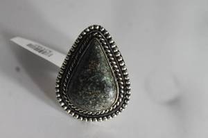 lot 35 image: GERMAN SILVER KAMBABA JASPER RING SIZE 6