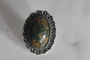 lot 38 image: GERMAN SILVER BLOOD STONE RING SIZE 7