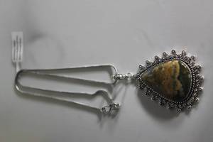 lot 42 image: GERMAN SILVER NECKLACE WITH RAINFOREST JASPER PENDENT