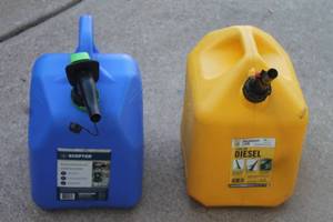lot 130 image: 2 GAS CANS