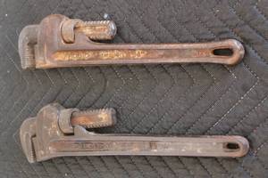 lot 154 image: TOTAL OF 2 RIDGID 14 HEAVY DUTY PIPE WRENCHES&nbsp