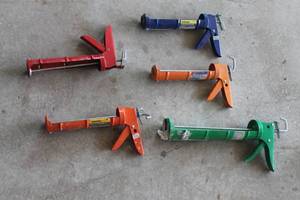 lot 158 image: TOTAL OF 5 CHAULK GUNS  SEE PICS&nbsp