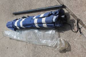 lot 174 image: HEAVY DUTY OUTDOOR PATIO UMBRELLA&nbsp