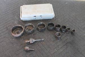 lot 202 image: LOT OF HOLE SAW BIT KIT WITH STORAGE CASE&nbsp