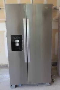 lot 211 image: WHIRLPOOL&nbsp 36 INCH WIDE 25 CU FT&nbsp SIDE BY SIDE&nbsp STAINLESS STEEL REFRIGERATOR WRS325SDHZ05&nbsp MANUFACTURING DATE 2020 .  POWER&nbsp ON&nbsp NOT COOLING&nbsp