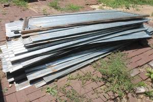 lot 222 image: 65 PLUS PIECES OF GALVANIZED STEEL SHEETS 6 FEET TO 8 FEET LONG&nbsp