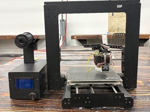 lot 16 image: ULTRABASE ANYCUBIC 3D PRINTER POWERS ON POWER CORD NOT INCLUDED