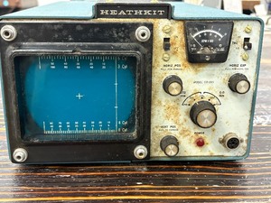 lot 18 image: HEATHKIT CO-15 SOLID STATE ENGINE IGNITION ANALYZER&nbsp