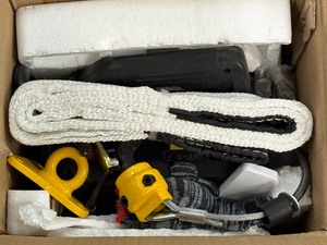 lot 19 image: VEVOR PORTABLE POWER&nbsp ELECTRIC HOIST WITH MANUAL FOR&nbsp 500-A1, 500-B1, 500-C1 APPERAS TO BE NEW IN ORIGINAL BOX&nbsp