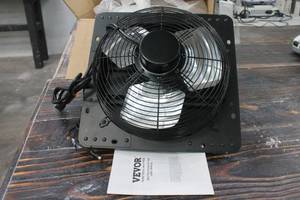 lot 20 image: VEVOR SHUTTER EXHUAST FAB WITH MANUAL APPERAS TO BE NEW IN ORIGINAL BOX&nbsp