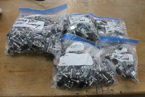 lot 72 image: GENEROUS AMOUNT 3PD 4PD4PS T SWITCHES SEE PICS&nbsp
