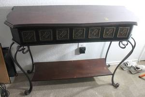 lot 115 image: W.L.A.R  DETAILS COMING SOON