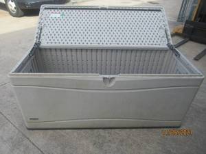 lot 6 image: LIFETIME STORAGE 60L X 24W X 26H