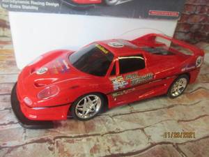 lot 18 image: VINTAGE 1997 RADIOSHACK&nbspRC ROADSTER FERRARI F50 IN ORIGINAL BOX WORKS GREAT REALLY FAST IN GREAT CONDITION