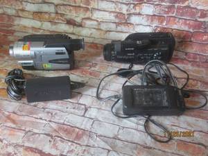 lot 29 image: 2 SONY HANDY CAM DCR-TRV130 AND CCD-FX410