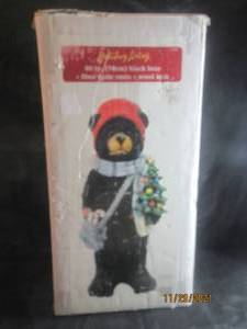lot 116 image: HOLIDAY LIVING 30 BLACK BEAR FIBER OPTIC RESIN WOOD MODEL 0127127OD