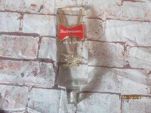 lot 174 image: VINTAGE BUDWEISER BEER TAP