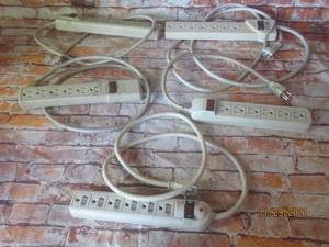 lot 132 image: LOT OF 5 SURGES