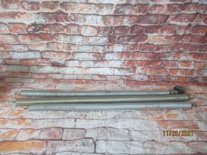 lot 154 image: 3 TENSION SPRINGS
