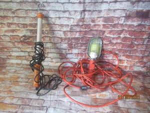 lot 227 image: 2 MECHANIC LIGHTS