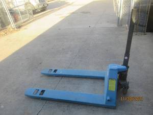 lot 268 image: ULINE H-1483 PALLET JACK WORKS GREAT NEED HANDLE REPLACED