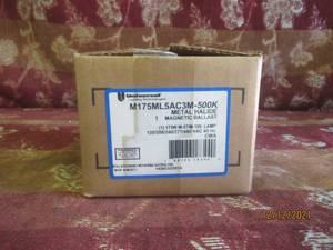 lot 34 image: UNIVERSAL LIGHTING TECHNOLOGIES METAL HALIDE MAGNETIC BALLAST