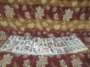 lot 136 image: NHL HOCKEY COLLECTABLE TRADING CARDS