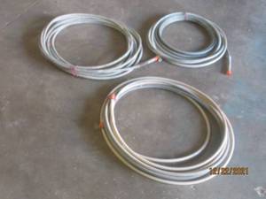 lot 162 image: 3 AIRLESS PAINT SPRAY HOSES