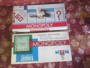 lot 253 image: 2 MONOPOLY BOARD GAMES