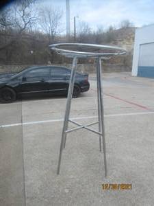 lot 269 image: CLOTHING RACK ADJUSTABLE HEIGHT