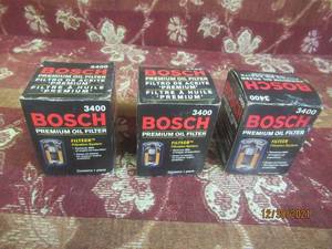 lot 310 image: 3 BOSCH PREMIUM OIL FILTERS 3400