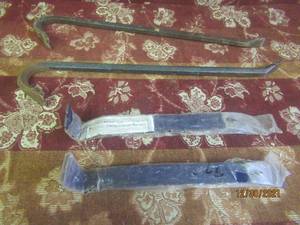 lot 312 image: 4 CROW BARS