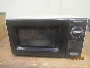 lot 335 image: GOLD STAR MICROWAVE  WORKS