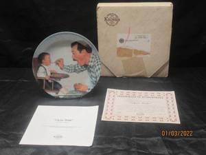 lot 363 image: BESTY BRADLEYS OPEN WIDE 1ST ISSUE IN THE SERIES A FATHERS LOVE PLATE #B17996 WITH SIGNITURE AND C.O.A