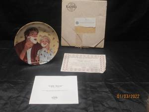 lot 365 image: BESTY BRADLEYS LITTLE SHAVER 3RD ISSUE IN THE SERIES A FATHERS LOVE PLATE #7372C WITH SIGNITURE AND C.O.A