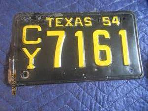 lot 10 image: VINTAGE TEXAS 1954 LICENSE PLATE
