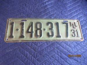lot 20 image: VINTAGE ILLINOIS 1931 LICENSE PLATE