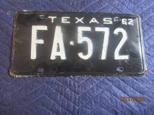 lot 26 image: VINTAGE TEXAS 1962 LICENSE PLATE