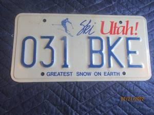lot 34 image: VINTAGE UTAH LICENSE PLATE