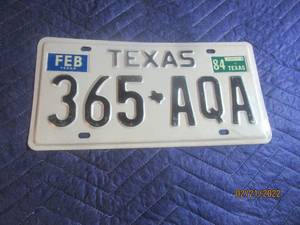 lot 36 image: VINTAGE TEXAS 1984 LICENSE PLATE